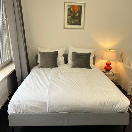 35 Qm Grosses Apartment Mit Eigenem Badezimmer In Den Elbvororten Hamburg-Harburg Exteriör bild